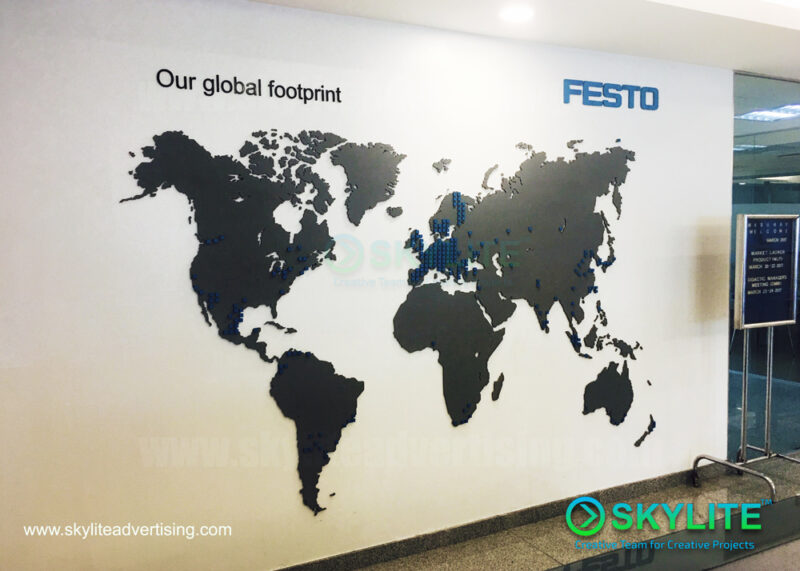 acrylic sign festo world map 1