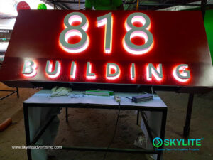 818 building pylon sign 3 1 1