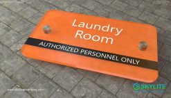 door_sign_6-25x11_acrylic_plastic_laundry_room00002