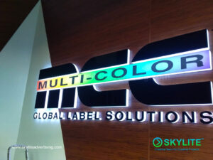 multicolor build up sign with led 1 1
